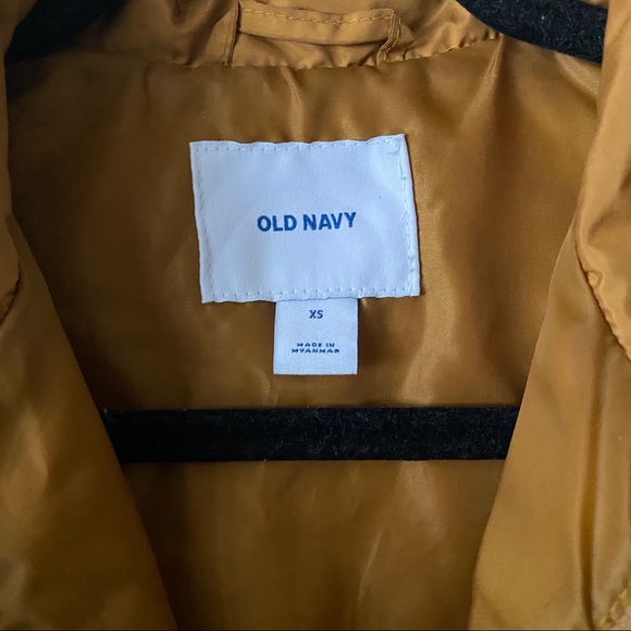 Old Navy - Quilted Vest - Picture 3 of 3